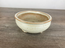 Load image into Gallery viewer, 6.5&quot; White Oval Bonsai Pot
